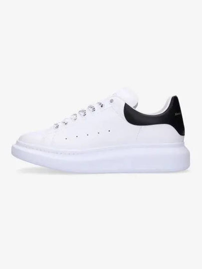 Oversized Leather Tab Low Top Sneakers White - ALEXANDER MCQUEEN - BALAAN 2