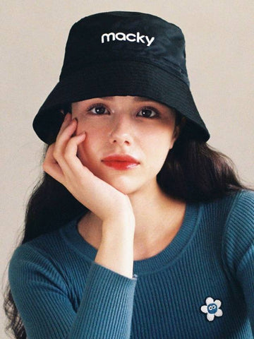 Embroidered Bucket Hat Basic Logo Bucket Hat Black MCFW23BC 1BK - MACKY - BALAAN 1