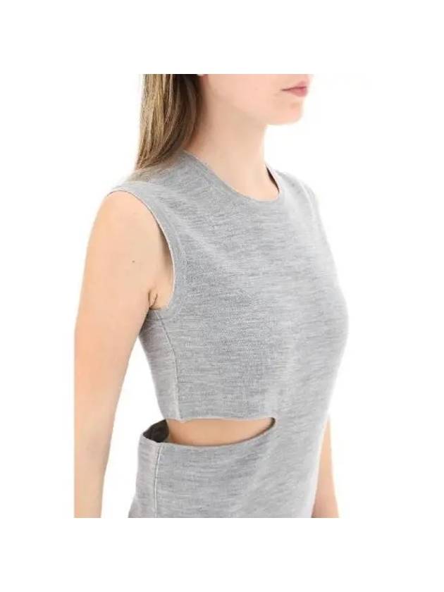 Cutout Reversible Wool Sleeveless Grey - FENDI - BALAAN 5