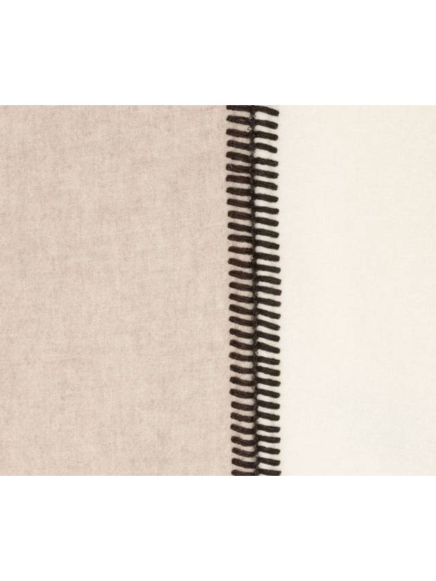 Jacquemus Pampero Stitch Detail Wool Scarf Muffler 235AC458 5007 015 - JACQUEMUS - BALAAN 5