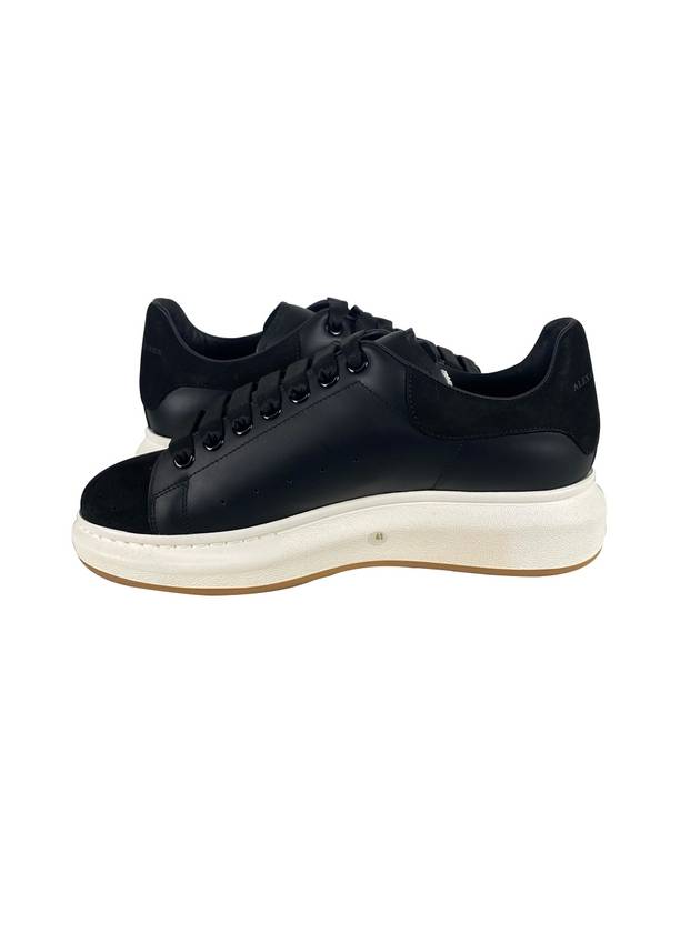 Suede Leather Low Top Sneakers Black - ALEXANDER MCQUEEN - BALAAN 1