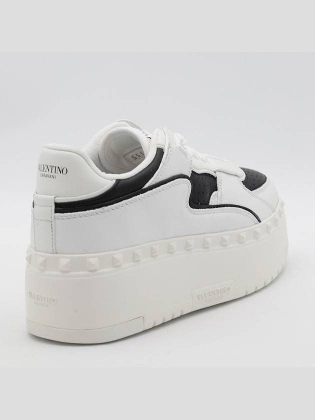 Valentino Garavani White And Black Leather Sneakers - VALENTINO - BALAAN 2