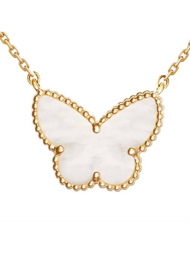 Lucky Alhambra Butterfly Pendant Necklace Yellow Gold Mother of Pearl - VANCLEEFARPELS - BALAAN 4