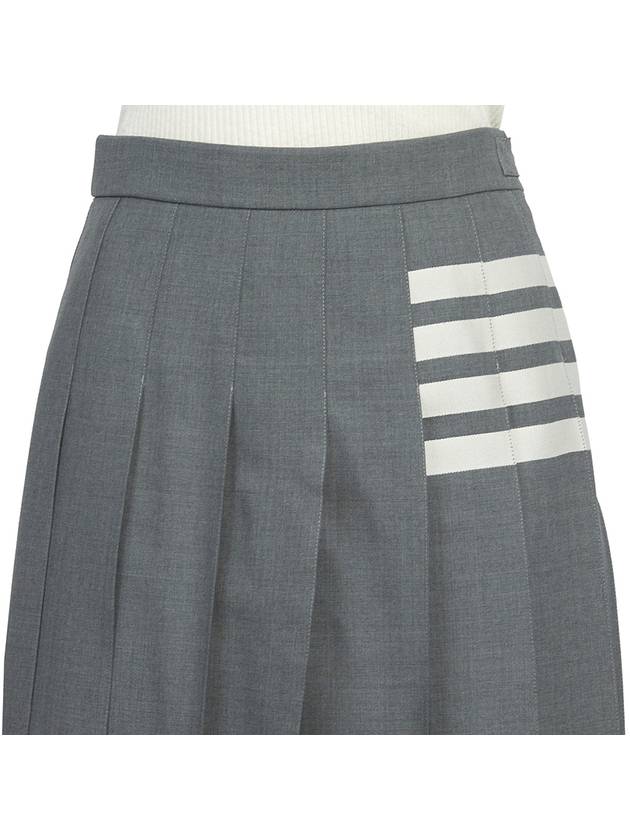 4 Bar Logo Plain Weave Wool Pleated Skirt Grey - THOM BROWNE - BALAAN 7