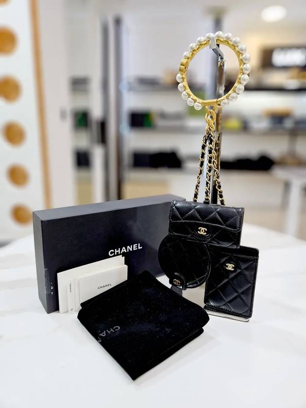 Mark Pearl Chain Organizer Black Lambskin Card Wallet Exhibition Grade AP2230 - CHANEL - BALAAN 6