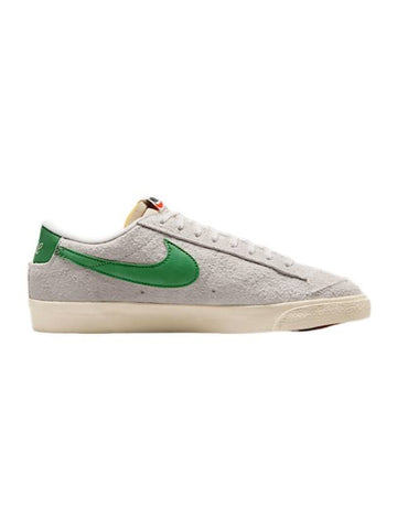 Blazer 77 Premium Low Top Sneakers Green Summit White - NIKE - BALAAN 1