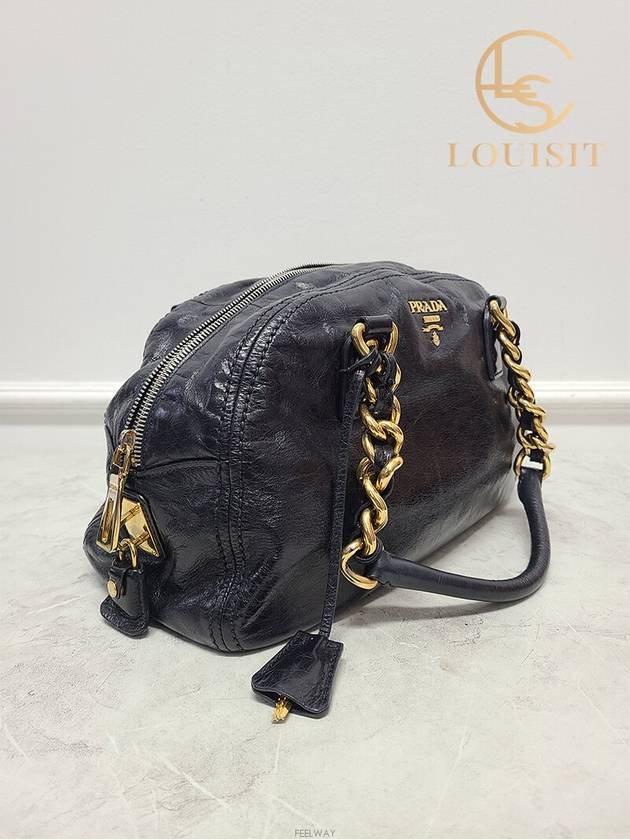 Used luxury goods Lewis It Black calfskin gold logo chain shoulder bag - PRADA - BALAAN 3