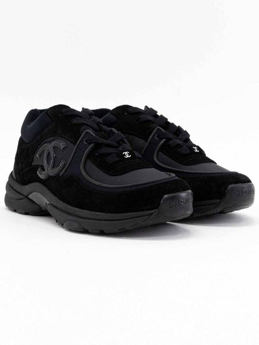 G34360 CC logo cruise tennis sneakers black - CHANEL - BALAAN 1