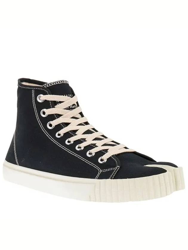 Tabi Split Toe High Top Sneakers Black - MAISON MARGIELA - BALAAN 3