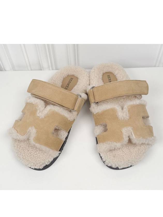 Chypre Suede Goatskin Wool Sandals Beige - HERMES - BALAAN 2