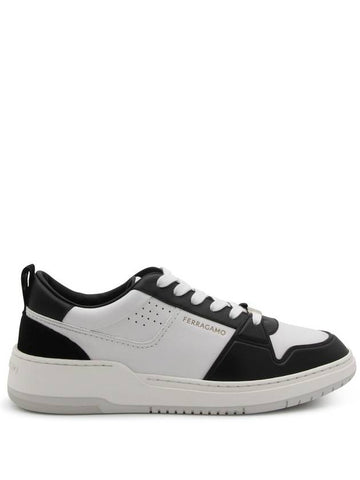 Ferragamo Sneakers White - SALVATORE FERRAGAMO - BALAAN 1