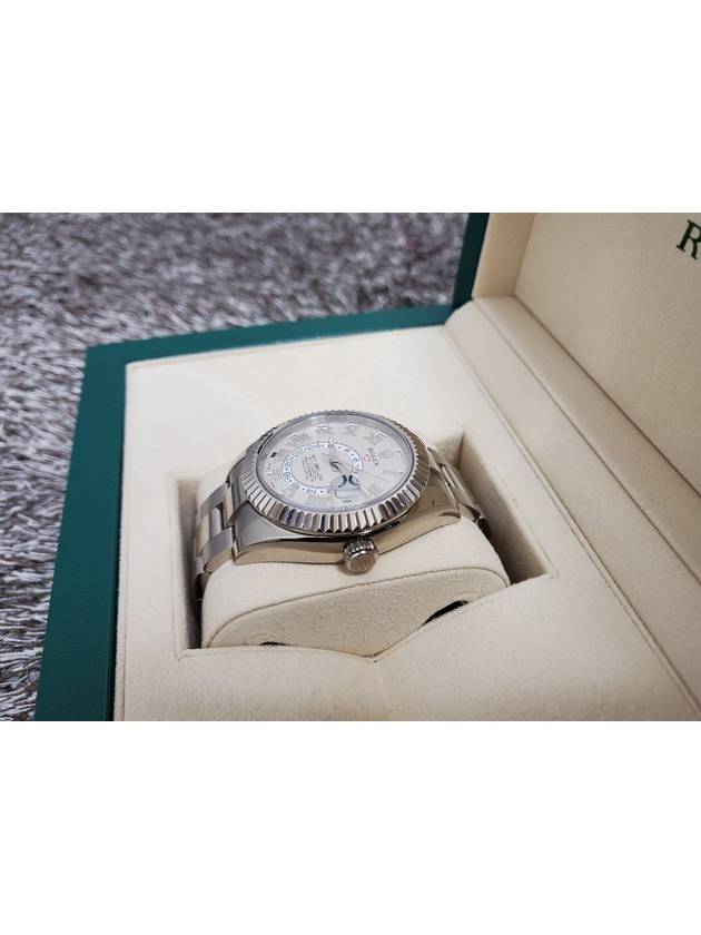 Rolex Skydweller White Gold 18 Years - ROLEX - BALAAN 6