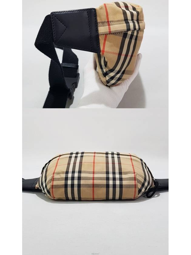 Vintage check belt bag 8010430 - BURBERRY - BALAAN 4