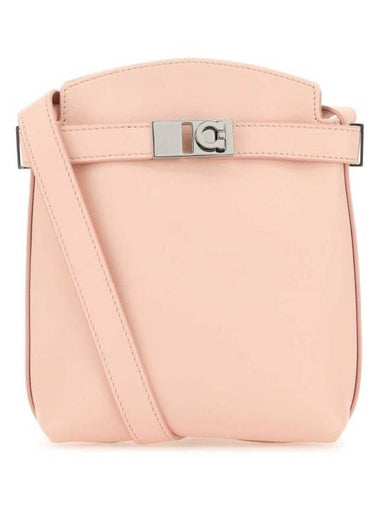 Hug Two-Tone Smartphone Holder Pink - SALVATORE FERRAGAMO - BALAAN 1