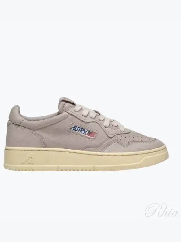 Women's Medalist Goatskin Low Top Sneakers Grey - AUTRY - BALAAN 2