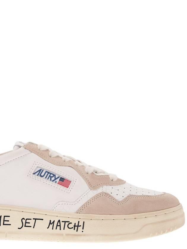 Men's Medalist Low Top Sneakers Beige - AUTRY - BALAAN 7