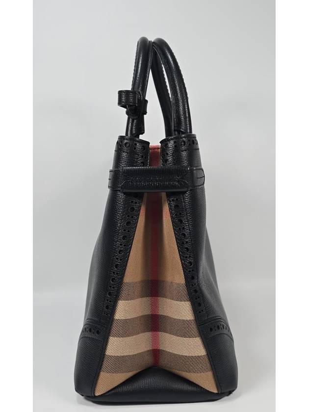 Medium Banner Bag - BURBERRY - BALAAN 4