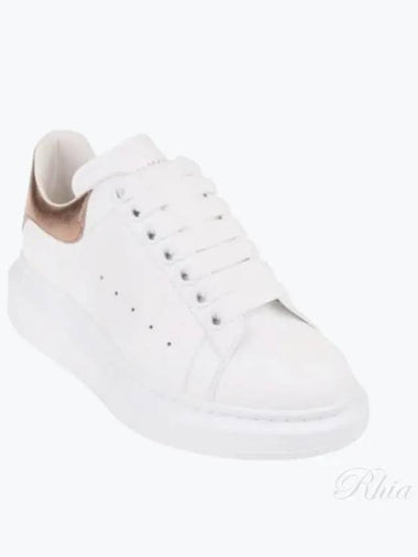 553770WHFIBU9053 Oversized Rose Gold Women s Sneakers Shoes - ALEXANDER MCQUEEN - BALAAN 1