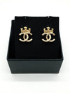 cubic CC logo crown earrings gold - CHANEL - BALAAN.