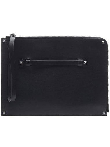 Rockstud Strap Clutch Bag Black - VALENTINO - BALAAN 1