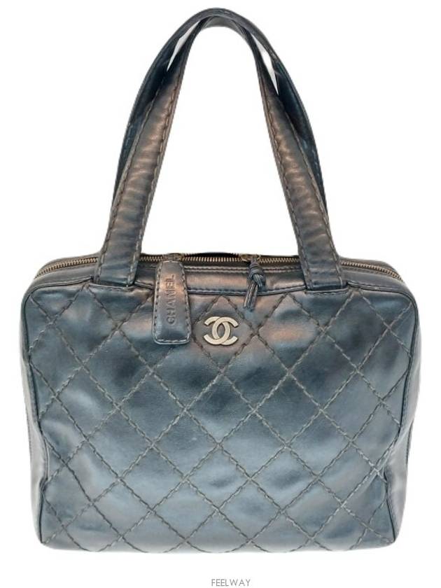 Wild Stitch Short Shoulder Bag No 6 - CHANEL - BALAAN 4