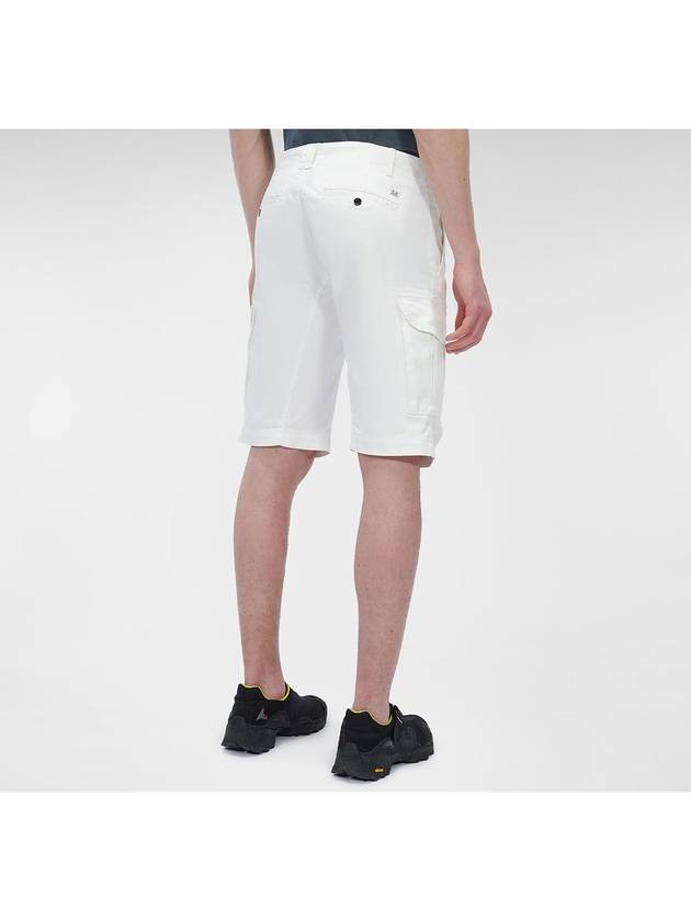 Men's Lens Waffen Stretch Satin Cargo Shorts White - CP COMPANY - BALAAN.