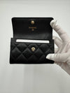 CC logo flap caviar card wallet black - CHANEL - BALAAN 6