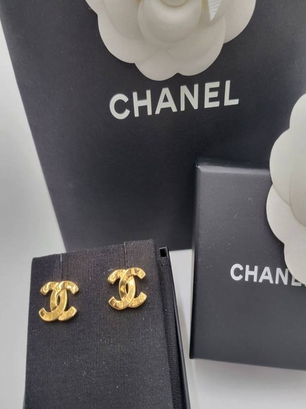 CC logo pre collection necklace gold - CHANEL - BALAAN 3