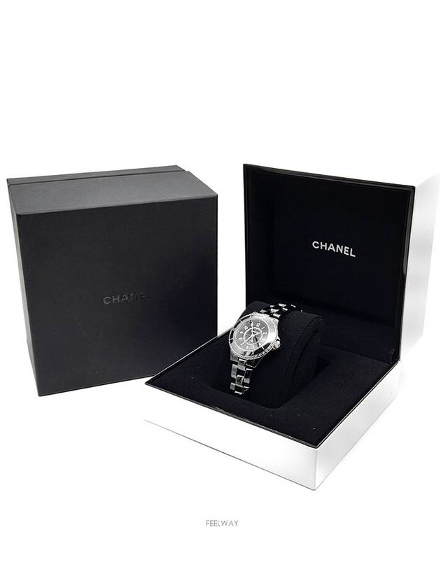 J12 Ceramic Watch H5695 L926431 - CHANEL - BALAAN 8