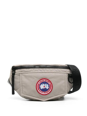 Logo Patch Belt Bag 8833U49 - CANADA GOOSE - BALAAN 1