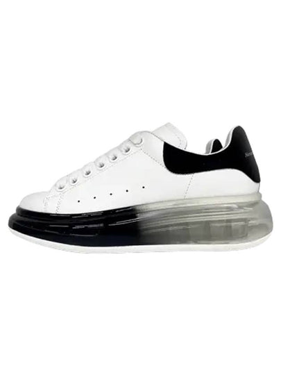 Women's Oversole Low Top Sneakers White Black - ALEXANDER MCQUEEN - BALAAN 2