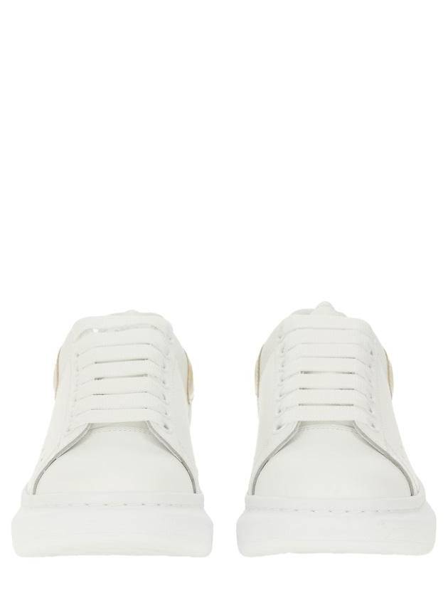 Men's Gloss Heel Tab Wedge Sole Low Top Sneakers White - ALEXANDER MCQUEEN - BALAAN 5