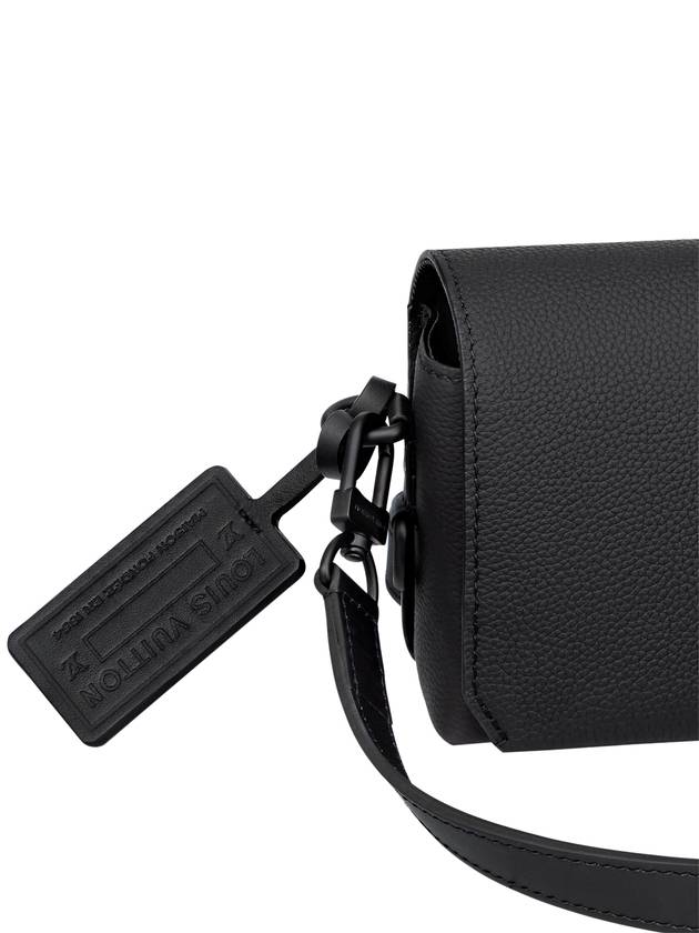 Fastline Wearable Cross Bag Black - LOUIS VUITTON - BALAAN 3