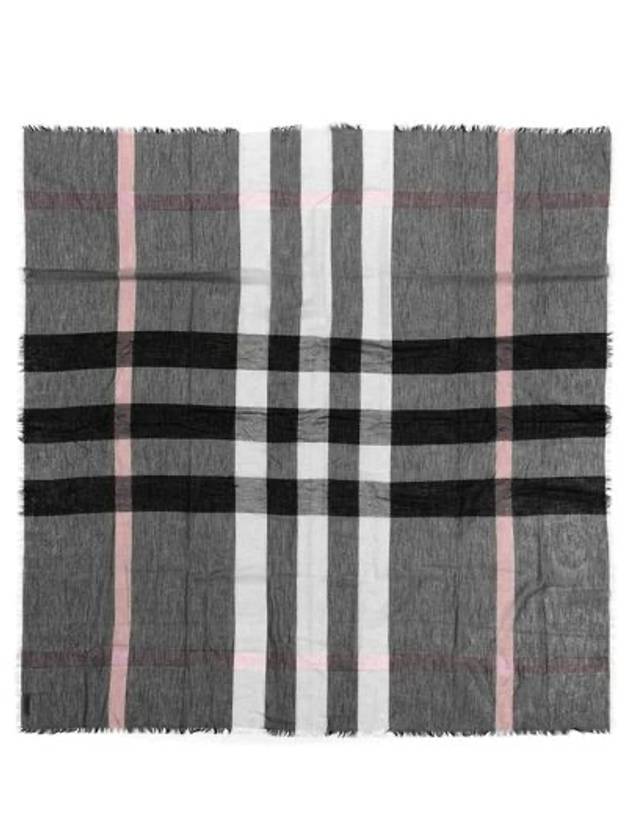 Mega Check Scarf Grey - BURBERRY - BALAAN 4