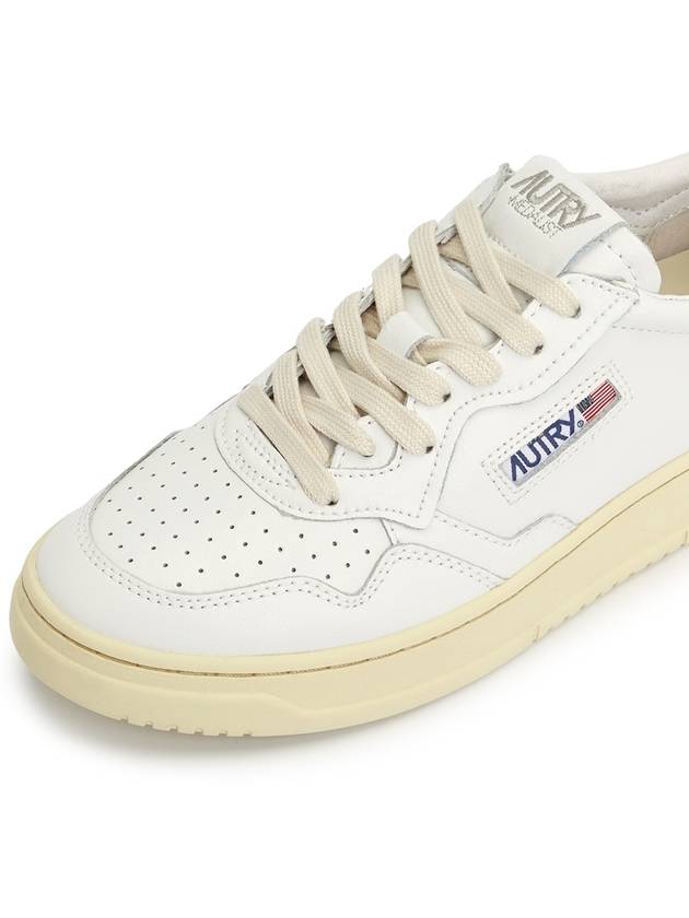 Medalist Leather Low Top Sneakers White - AUTRY - BALAAN 8