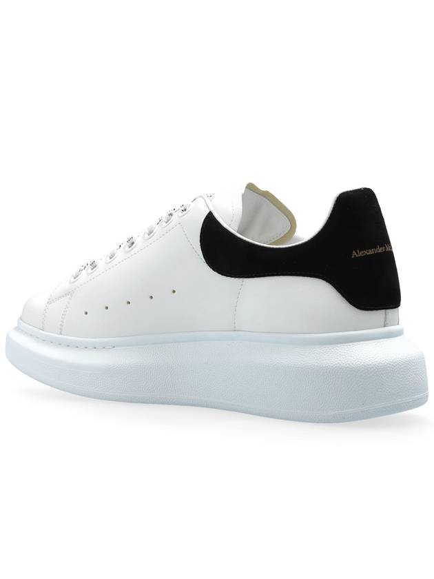 Oversized Low-Top Sneakers Black White - ALEXANDER MCQUEEN - BALAAN 6