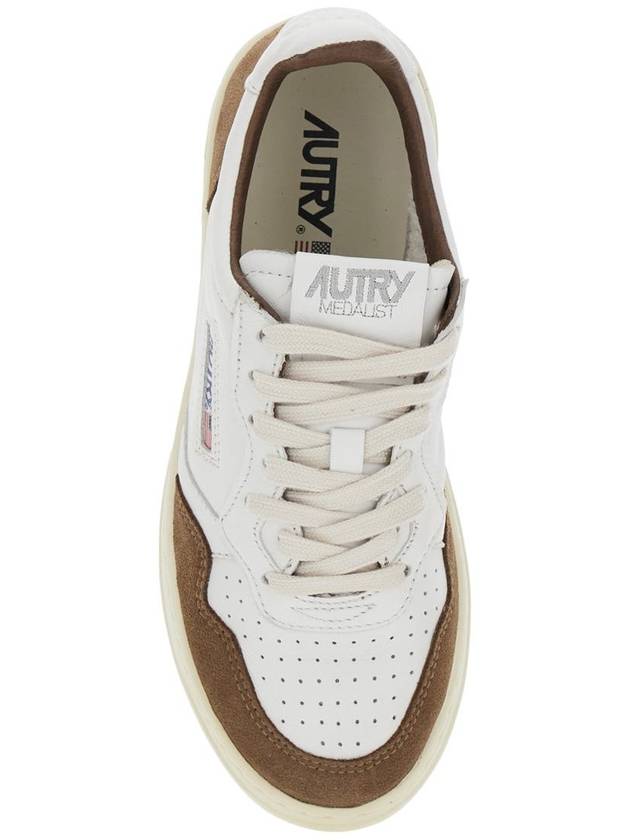 'Medalist' White Low Top Sneakers With Logo Detail In Leather And Suede Woman - AUTRY - BALAAN 4