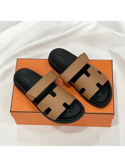 Chypre H Logo Calfskin Sandals Natural Gold - HERMES - BALAAN 2