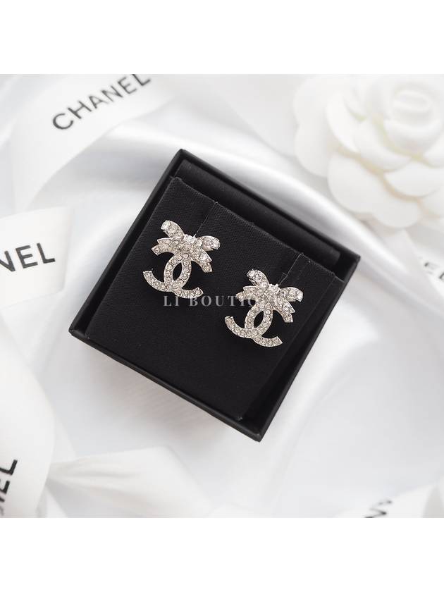 CC logo ribbon crystal earrings ABA922 - CHANEL - BALAAN 5