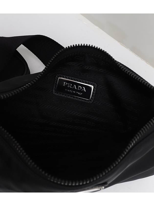 Triangle Logo Re-Nylon Saffiano Leather Shoulder Bag Black - PRADA - BALAAN 6