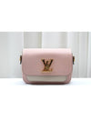 Lock Me Tender Shoulder Bag Eau de Rose M58555 - LOUIS VUITTON - BALAAN 3