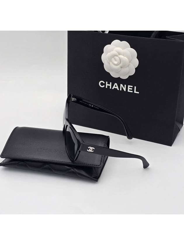 Cat's eye sunglasses classic square UV protection sunglasses black silver A71224 - CHANEL - BALAAN 7