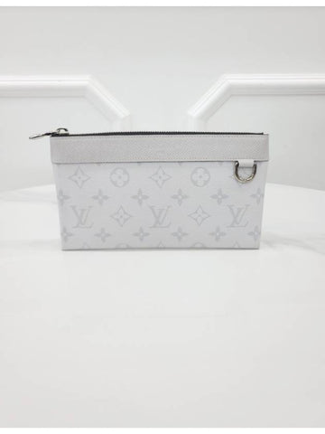 Discovery Pochette PM White Zipper Pouch - LOUIS VUITTON - BALAAN 1