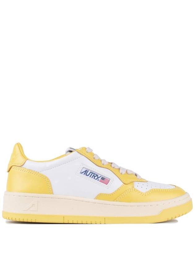 MEDALIST low leather sneakers AULWWB27 WHT LIME B0170479103 - AUTRY - BALAAN 2