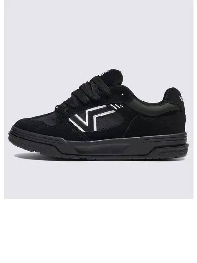 Upland Low Top Sneakers Black - VANS - BALAAN 2