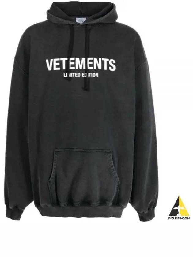 Logo Hoodie Black - VETEMENTS - BALAAN 2