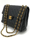 Lambskin classic large jumbo shoulder bag - CHANEL - BALAAN 3