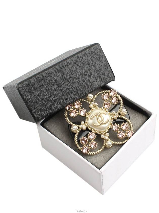 Women Brooches Pins - CHANEL - BALAAN 5