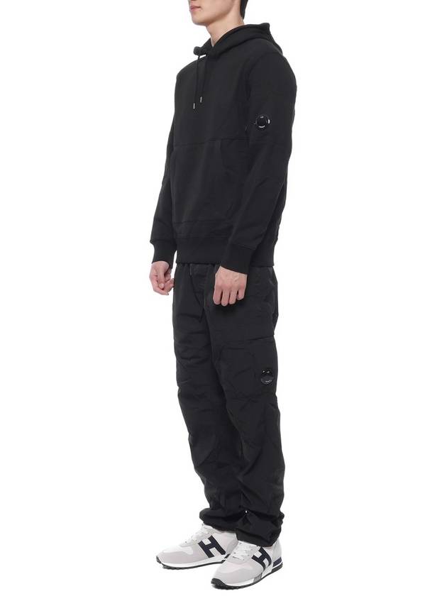 Lens Wappen Pocket Hoodie Black - CP COMPANY - BALAAN 5