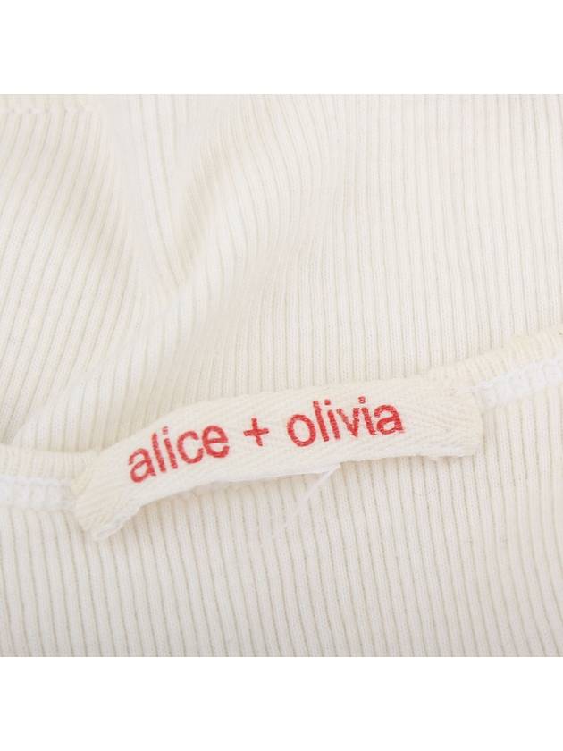 Alice Olivia Women s Short Sleeve T Shirt - ALICE+OLIVIA - BALAAN 5